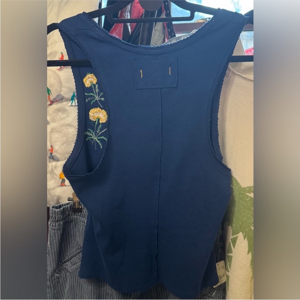 Free People NWT Embroidered Scoop Neck Tank Top - Navy - Picture 7 of 7